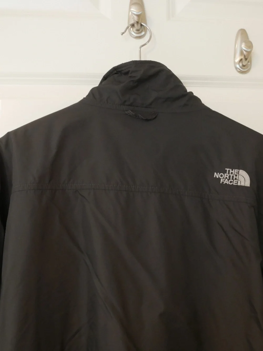 The North Face Men's Windbreaker~